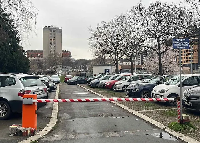 Danube アパート *